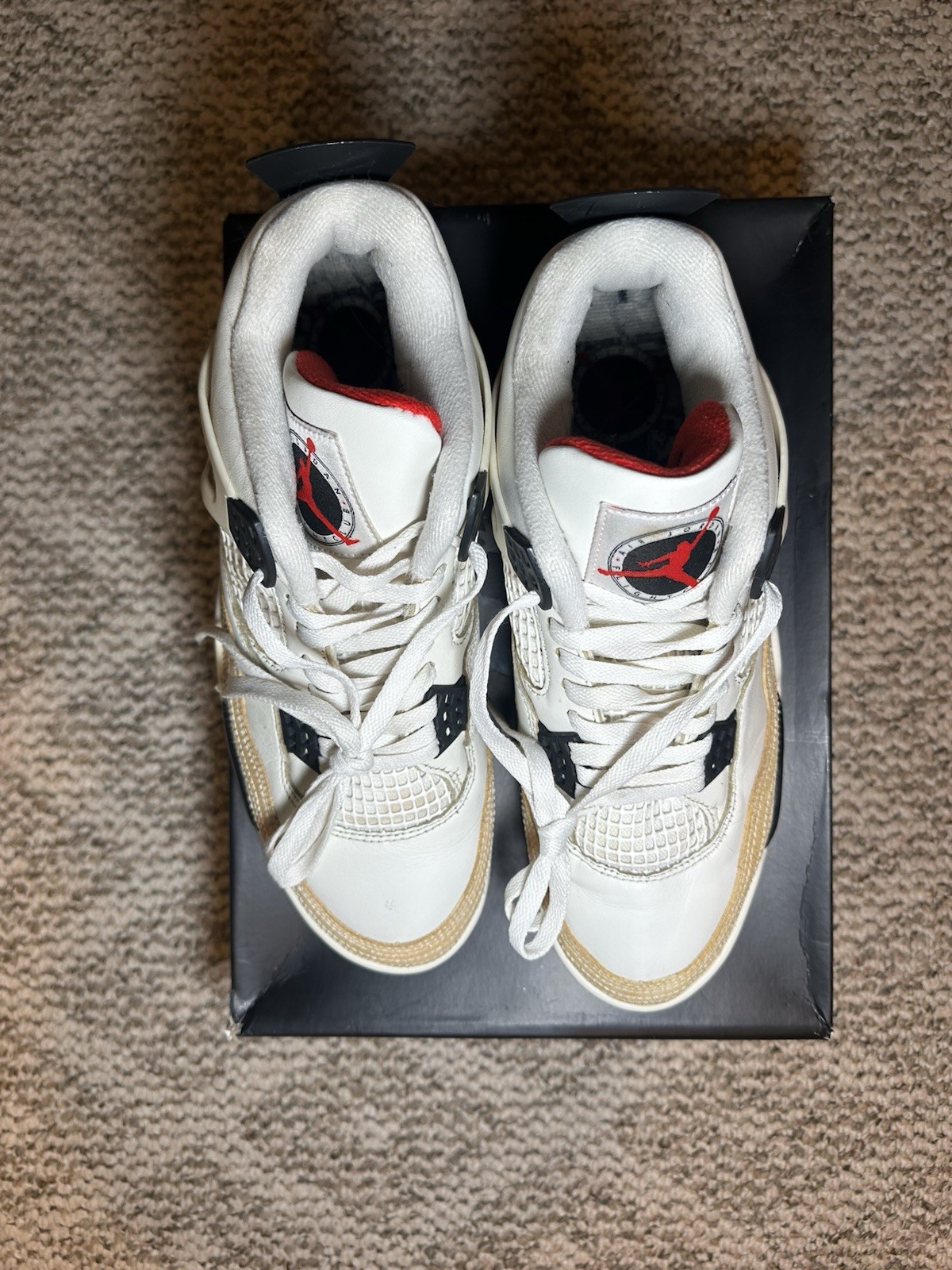air jordan 4 flight club men’s size 10 with box air jordan 4 flight club men’s size 10 with box