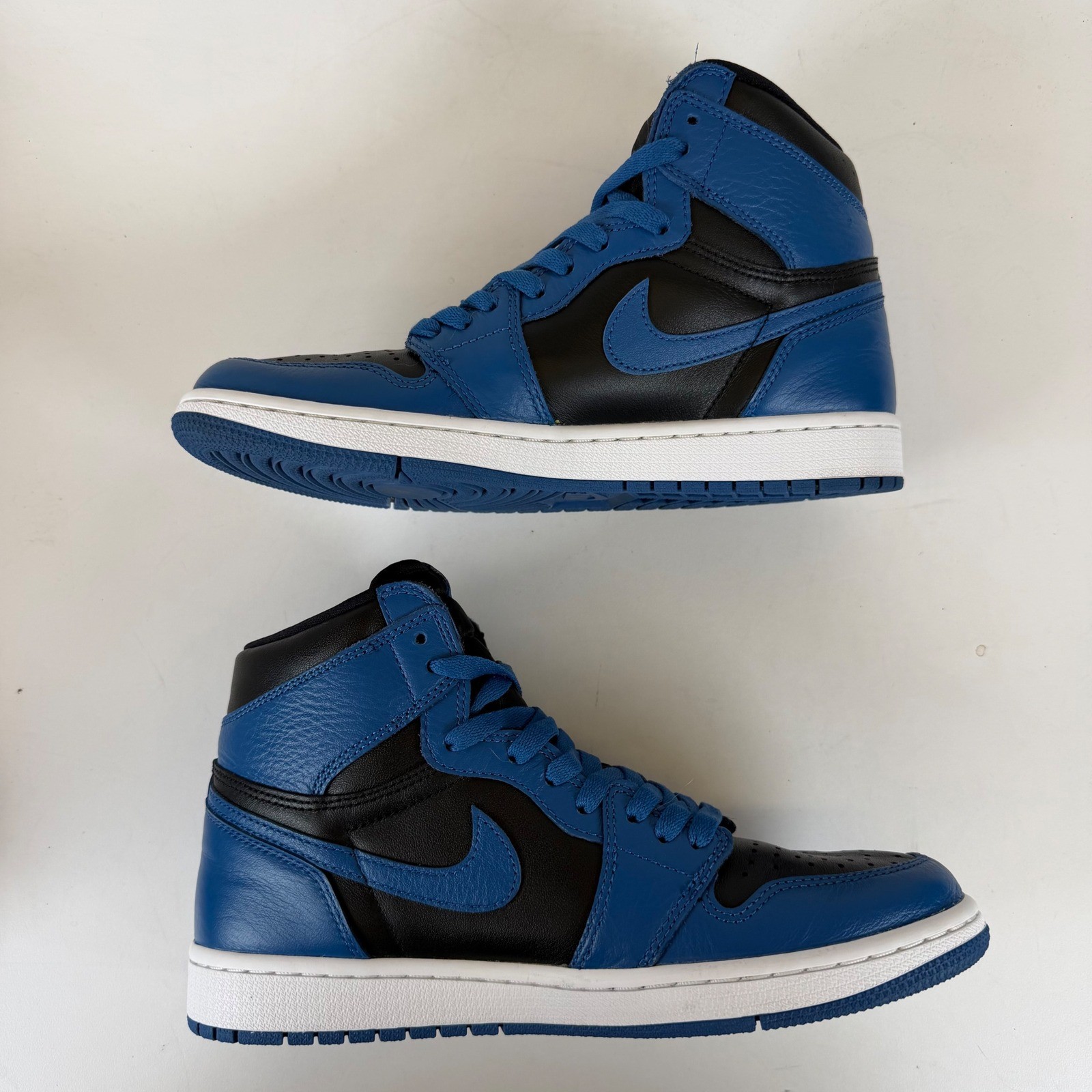 nike air jordan 1 retro high og dark marina blue black 555088 404 mens 8.5 nike air jordan 1 retro high og dark marina blue black 555088 404 mens 8.5