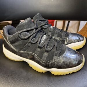 air jordan 11 retro low barons black gray sneakers 528895 010 men's 9.5 2016
