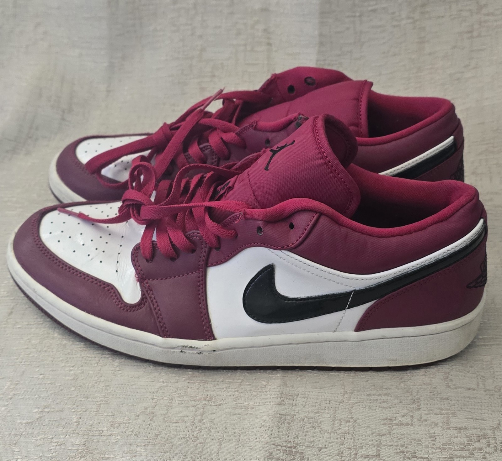jordan air jordan 1 low noble red burgundy/white/black 553558 604 jordan air jordan 1 low noble red burgundy/white/black 553558 604