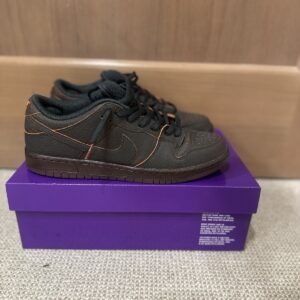 nike sb dunk low krampus size 10 og all