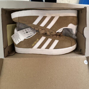 adidas gazelle jr6284 originals brown/white suede low top sneaker