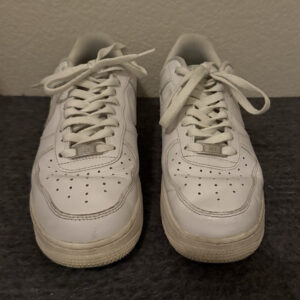 nike air force 1 men’s 9.5 us white