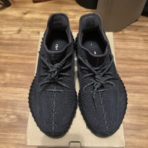 size 11 adidas yeezy boost 350 v2 low black non reflective used