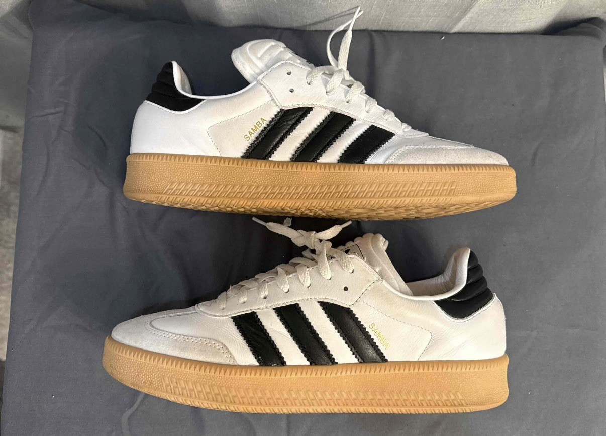 adidas samba og white black gum low top lace up men's athletic sneakers adidas samba og white black gum low top lace up men's athletic sneakers