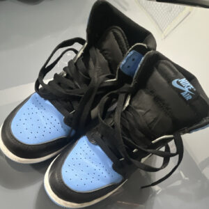nike air jordan 1 retro high og university blue black white basketball sneakers