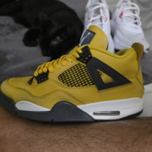 jordan air jordan 4 retro lightning yellow black men's sneaker low top 8.5