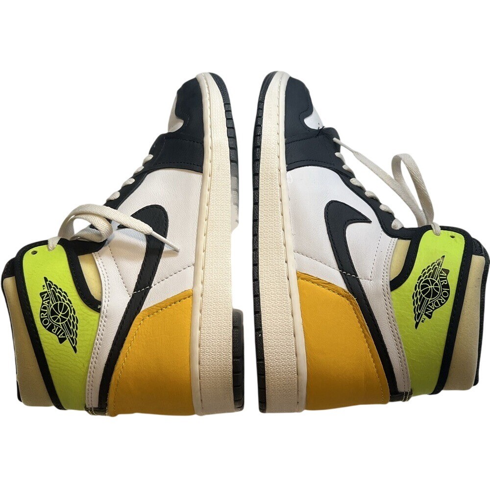 nike air jordan 1 retro high og volt gold 555088 118 mens sneakers white black nike air jordan 1 retro high og volt gold 555088 118 mens sneakers white black