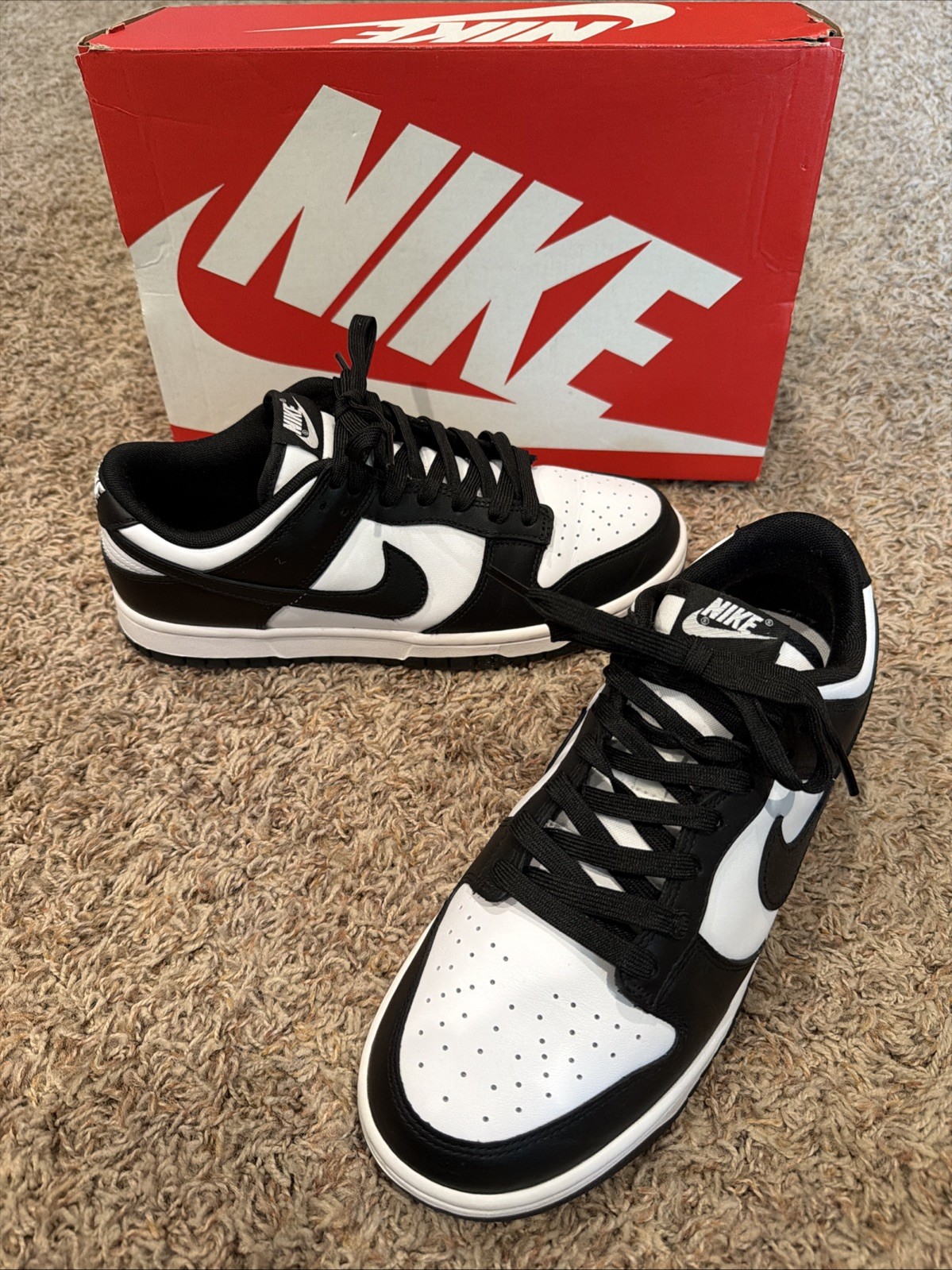 new! nike dunk low “panda” black/white #dd1391 100 men’s sz 8 women’s sz 9.5 new! nike dunk low “panda” black/white #dd1391 100 men’s sz 8 women’s sz 9.5