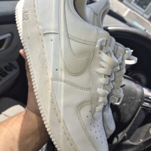 white af1 size 10.5 men