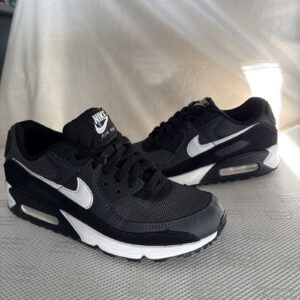 nike air max 90 men’s low top lace up sneakers black/white cn8490 002. size: 7