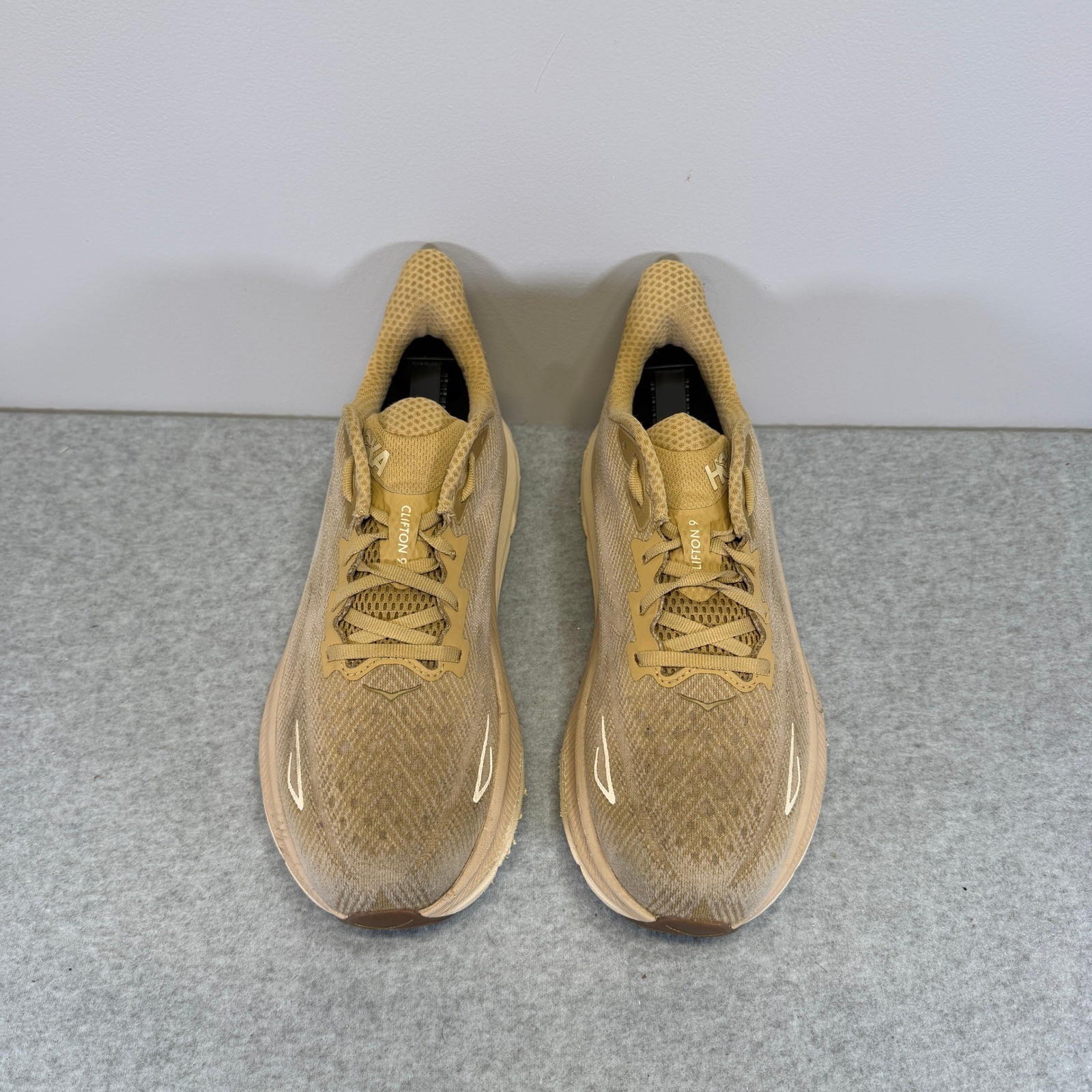 hoka clifton 9 mens shoes size 10.5 tan running sneakers 1127895 whf hoka clifton 9 mens shoes size 10.5 tan running sneakers 1127895 whf