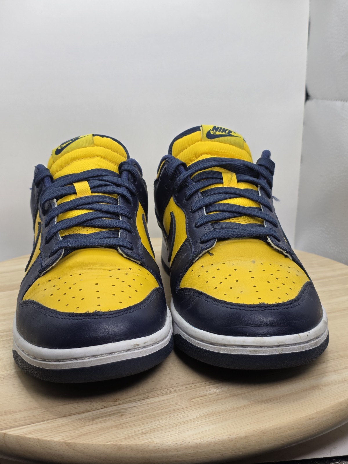 mens size 9 nike dunk low michigan 2021 yellow/blue colorblock low top mens size 9 nike dunk low michigan 2021 yellow/blue colorblock low top
