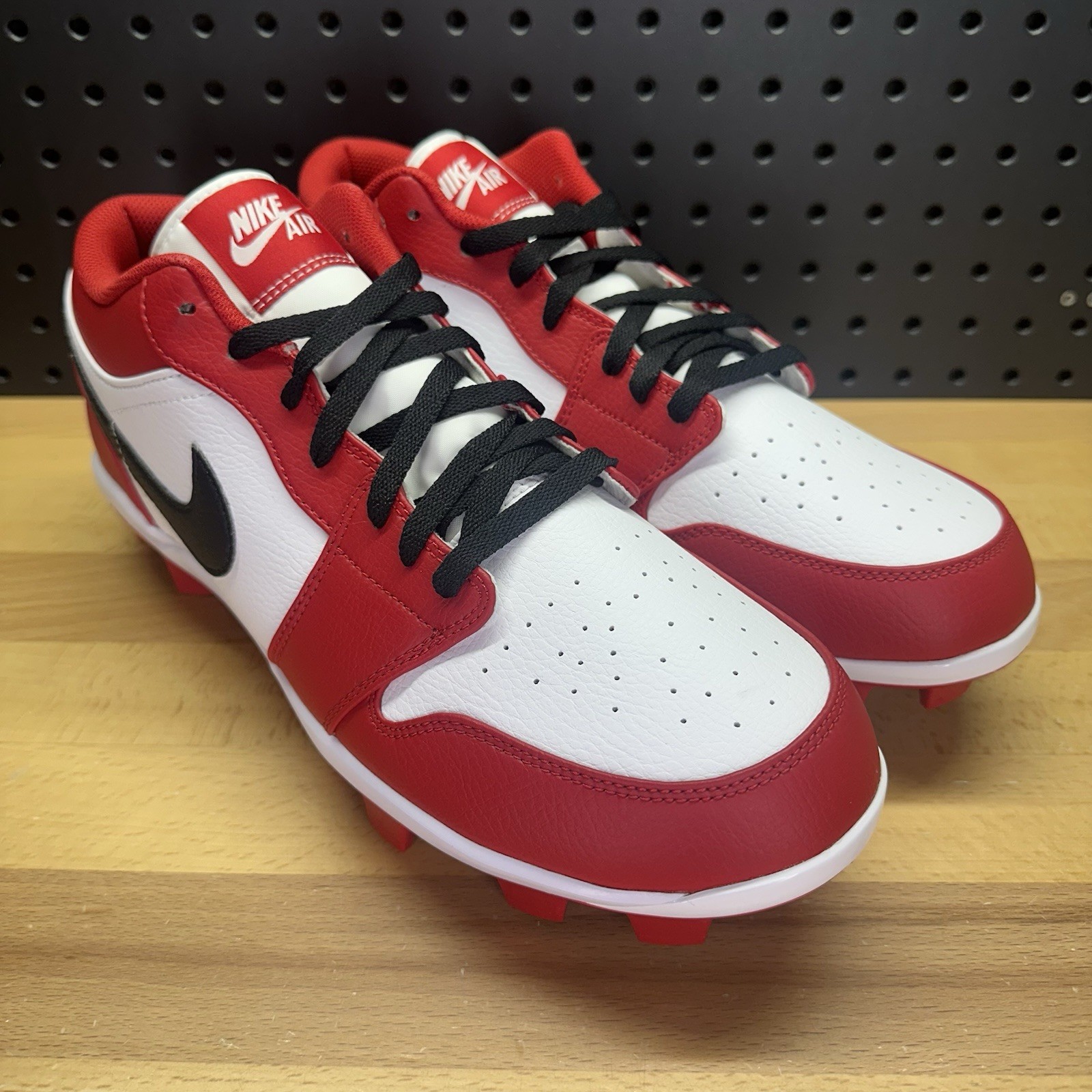 nike air jordan 1 low mcs baseball cleats chicago cj8524 611 men’s size 13 nike air jordan 1 low mcs baseball cleats chicago cj8524 611 men’s size 13