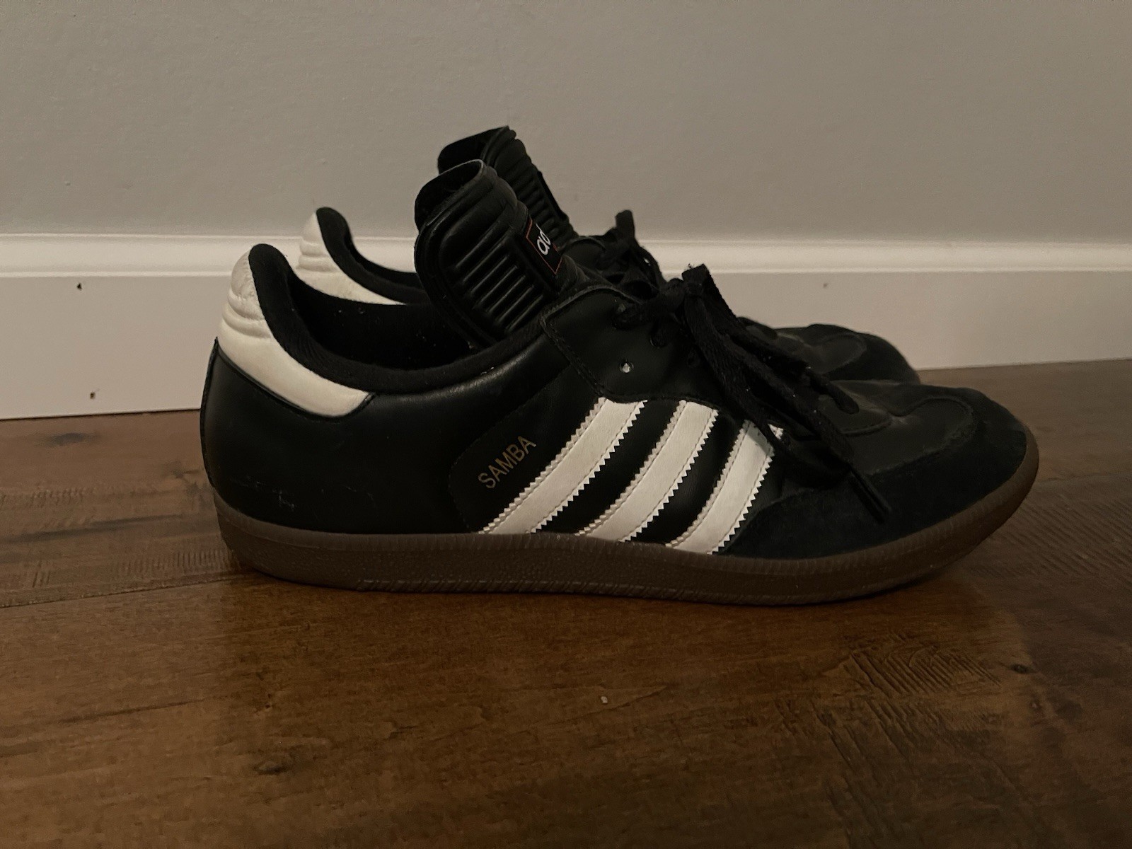 adidas samba classic black/white/black #034563 sneakers shoes men's 11.5 adidas samba classic black/white/black #034563 sneakers shoes men's 11.5