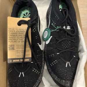 nike air vapormax 2023 flyknit men's sneakers black/white size 8.5