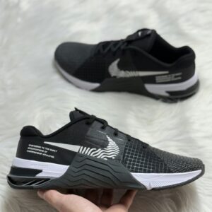 nike metcon 8 black white mens do9328 001 new sz 11