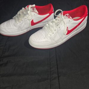 size 12 air jordan 1 retro og low university red