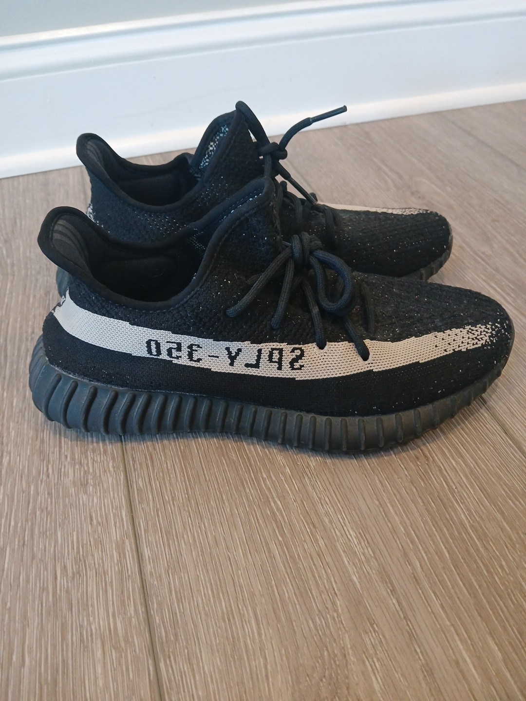adidas yeezy boost 350 v2 by1604 mens 10.5 black/beige oreo kanye west sneakers adidas yeezy boost 350 v2 by1604 mens 10.5 black/beige oreo kanye west sneakers