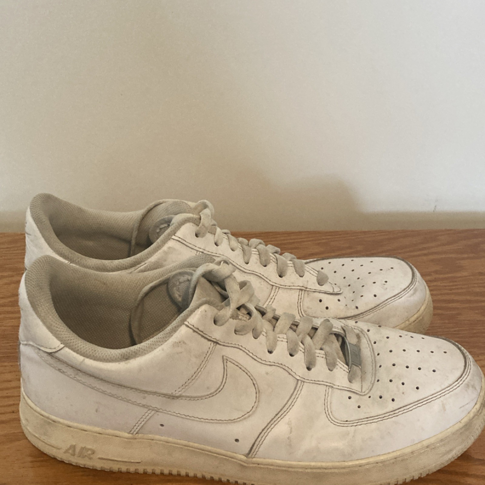 nike air force 1 '07 low top leather sneaker triple white men's cw2288 111 nike air force 1 '07 low top leather sneaker triple white men's cw2288 111