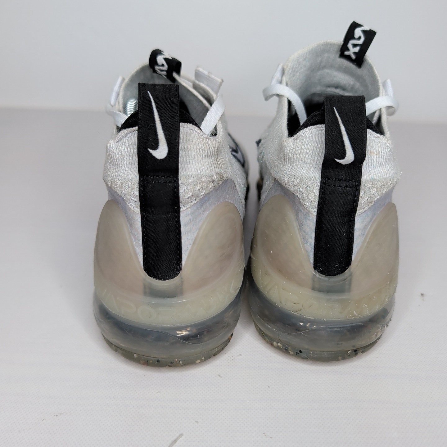 nike air vapormax 2021 flyknit monochrome white/black dh4084 100 2021 nike air vapormax 2021 flyknit monochrome white/black dh4084 100 2021