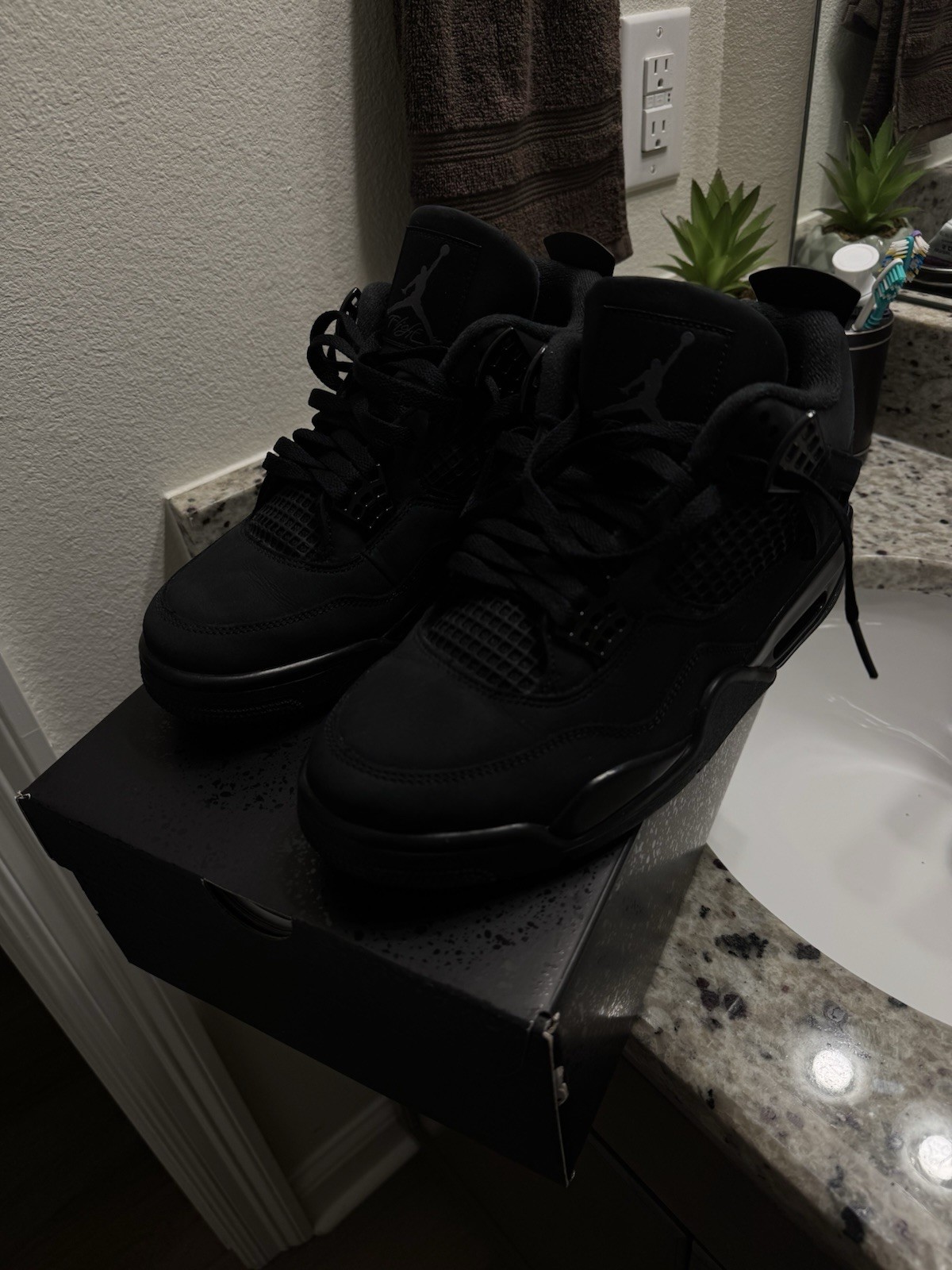 air jordan 4 black cat size 9 air jordan 4 black cat size 9