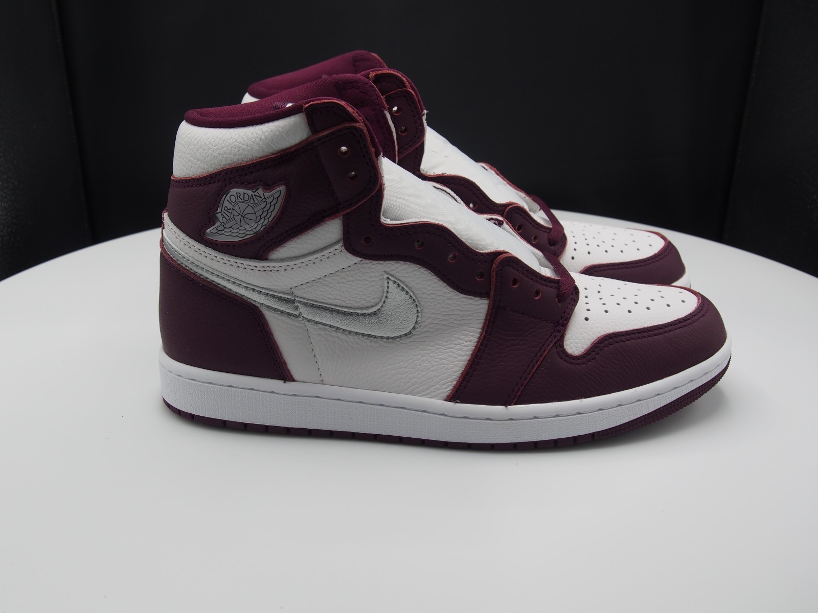nike air jordan 1 retro high og "bordeaux" 555088 611 men's 11 us nike air jordan 1 retro high og "bordeaux" 555088 611 men's 11 us
