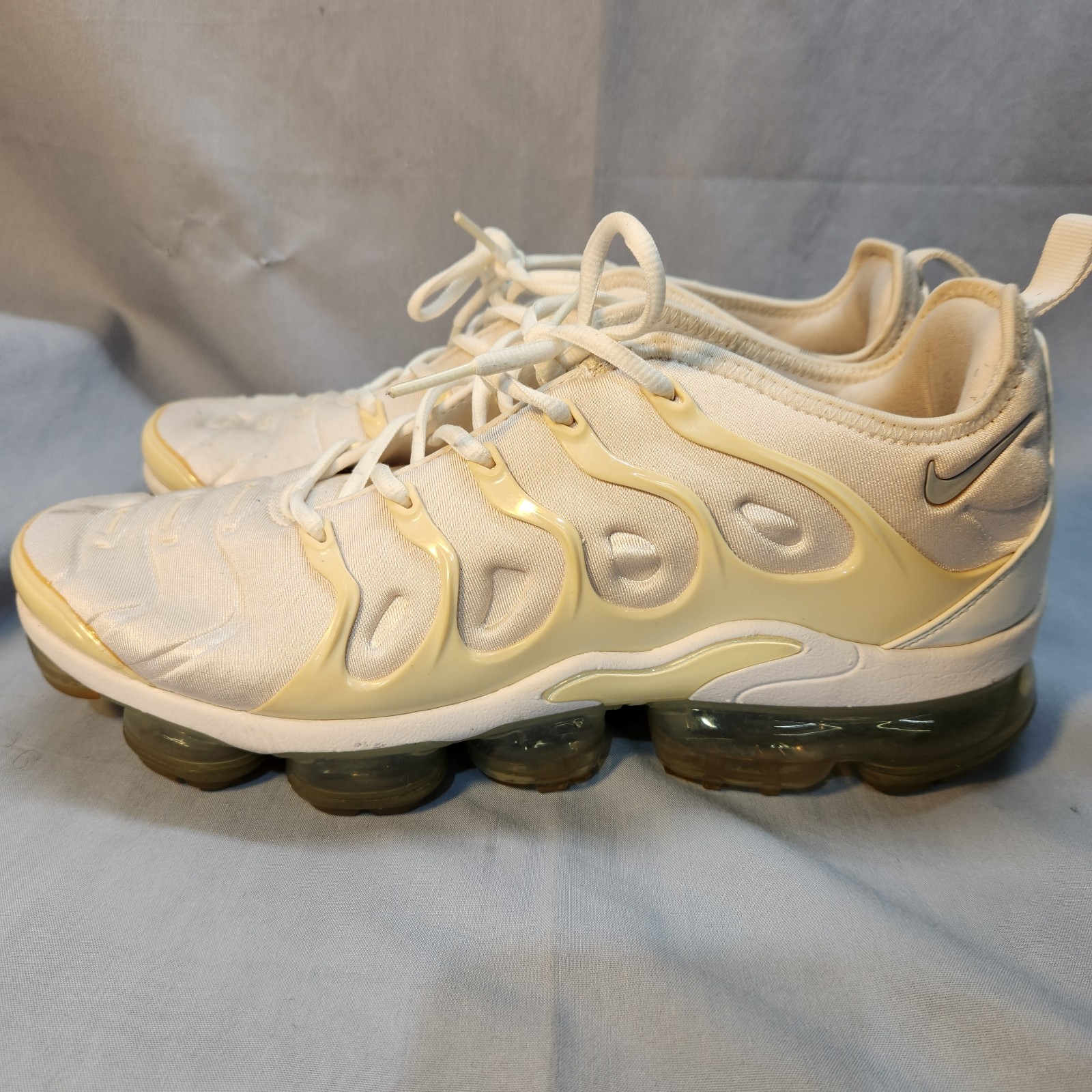 size 11 men’s nike air vapormax plus white 924453 100 size 11 men’s nike air vapormax plus white 924453 100