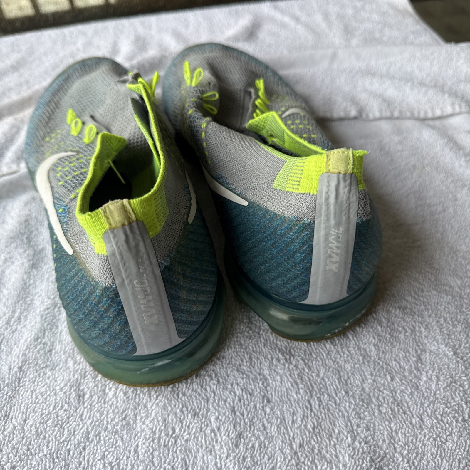 nike air vapormax sprite wolf grey chlorine blue 849558 022 us mens 14 nike air vapormax sprite wolf grey chlorine blue 849558 022 us mens 14