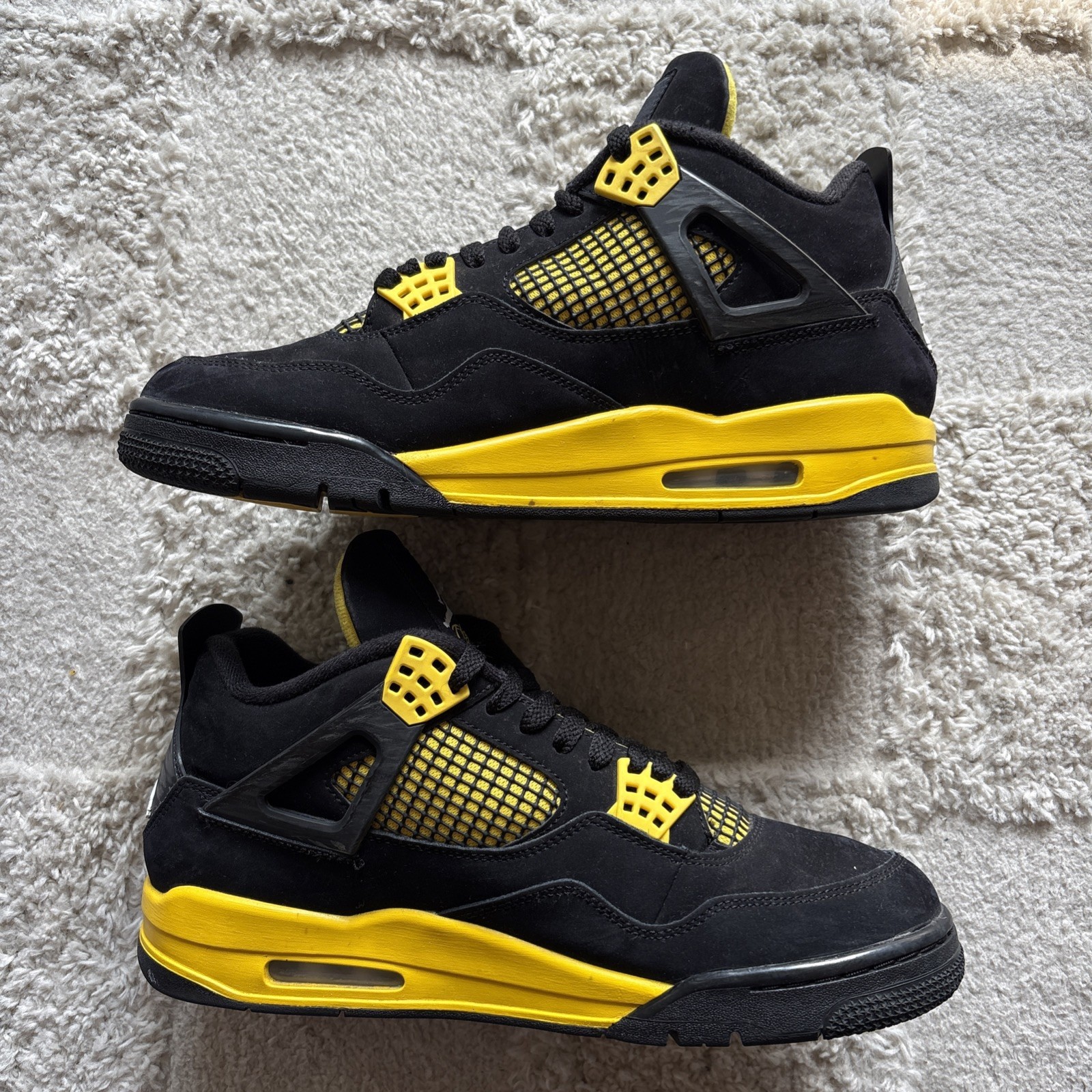 air jordan retro 4 yellow thunder 2023 size 10.5 air jordan retro 4 yellow thunder 2023 size 10.5