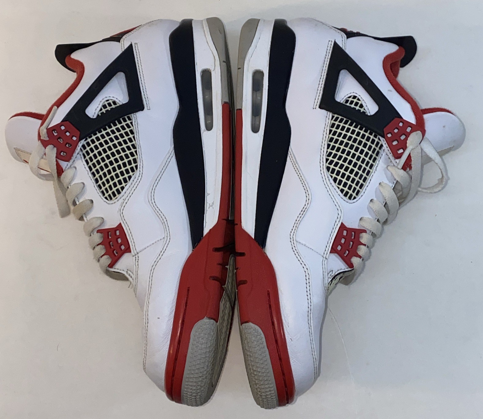 jordan air jordan 4 retro fire red white/black/tech grey dc7770 160 size 10.5 jordan air jordan 4 retro fire red white/black/tech grey dc7770 160 size 10.5