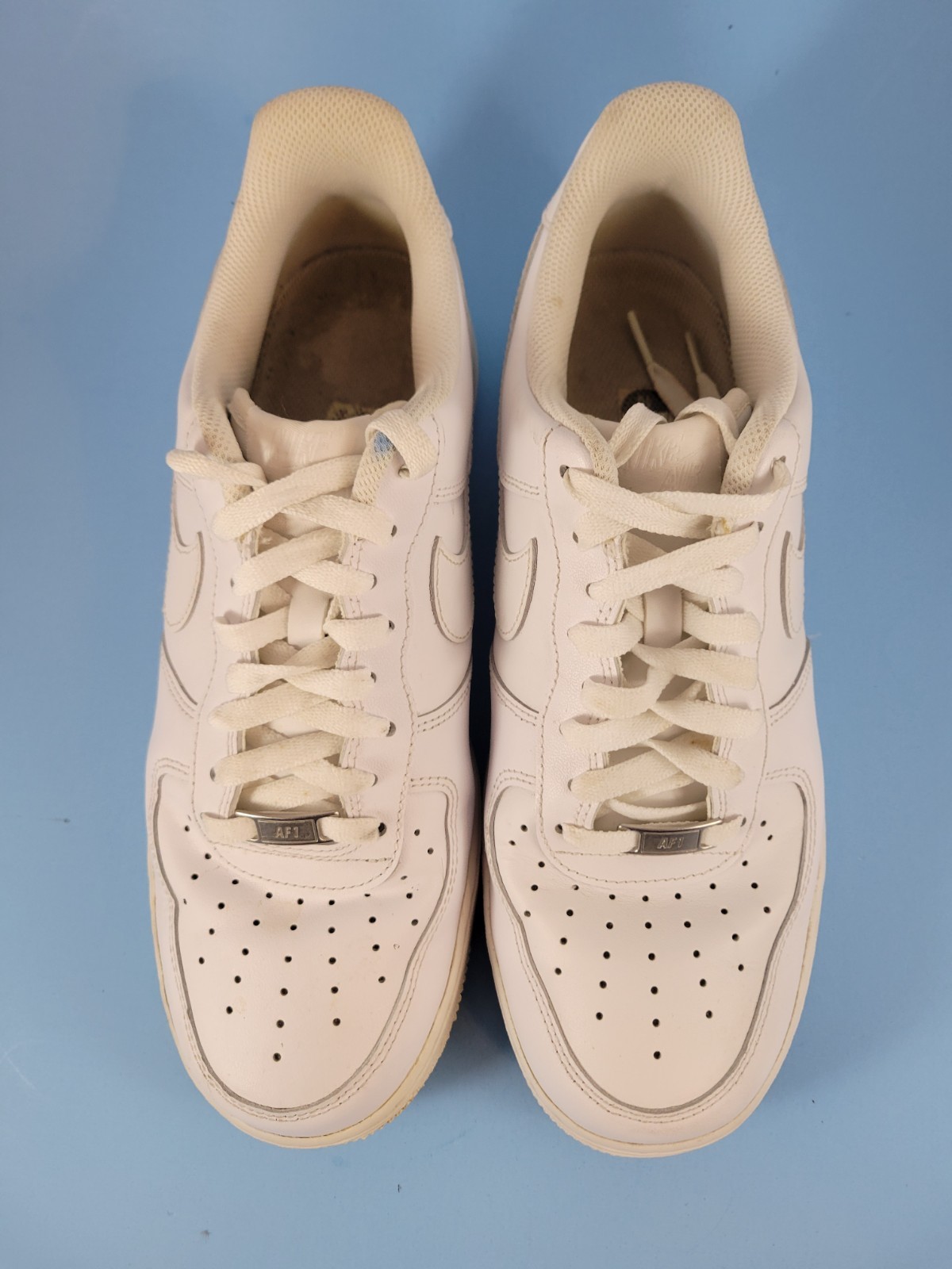 nike mens air force 1 low triple white leather basketball sneaker shoes sz 10 nike mens air force 1 low triple white leather basketball sneaker shoes sz 10