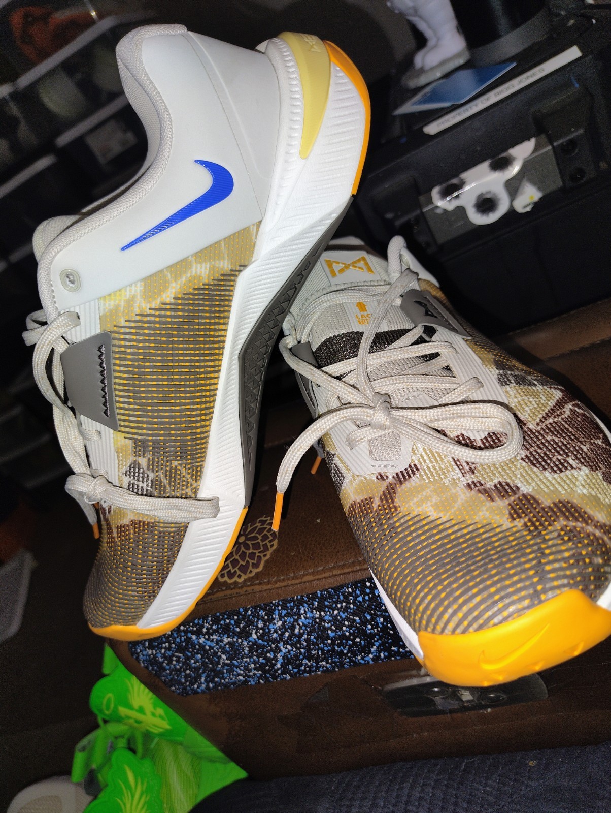 nike metcon 10 amp light bone hq2615 001 mens sz 11 cross training+🆓 socks incl nike metcon 10 amp light bone hq2615 001 mens sz 11 cross training+🆓 socks incl