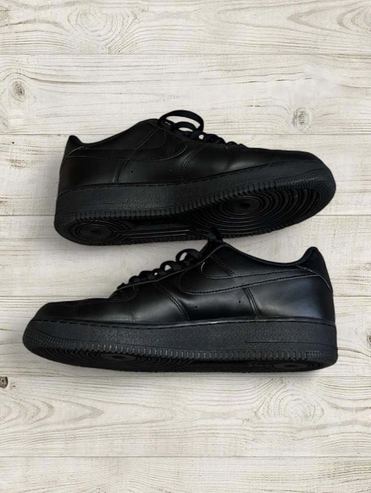 nike air force 1 '07 triple black men's low top leather sneakers cw2288 001 nike air force 1 '07 triple black men's low top leather sneakers cw2288 001