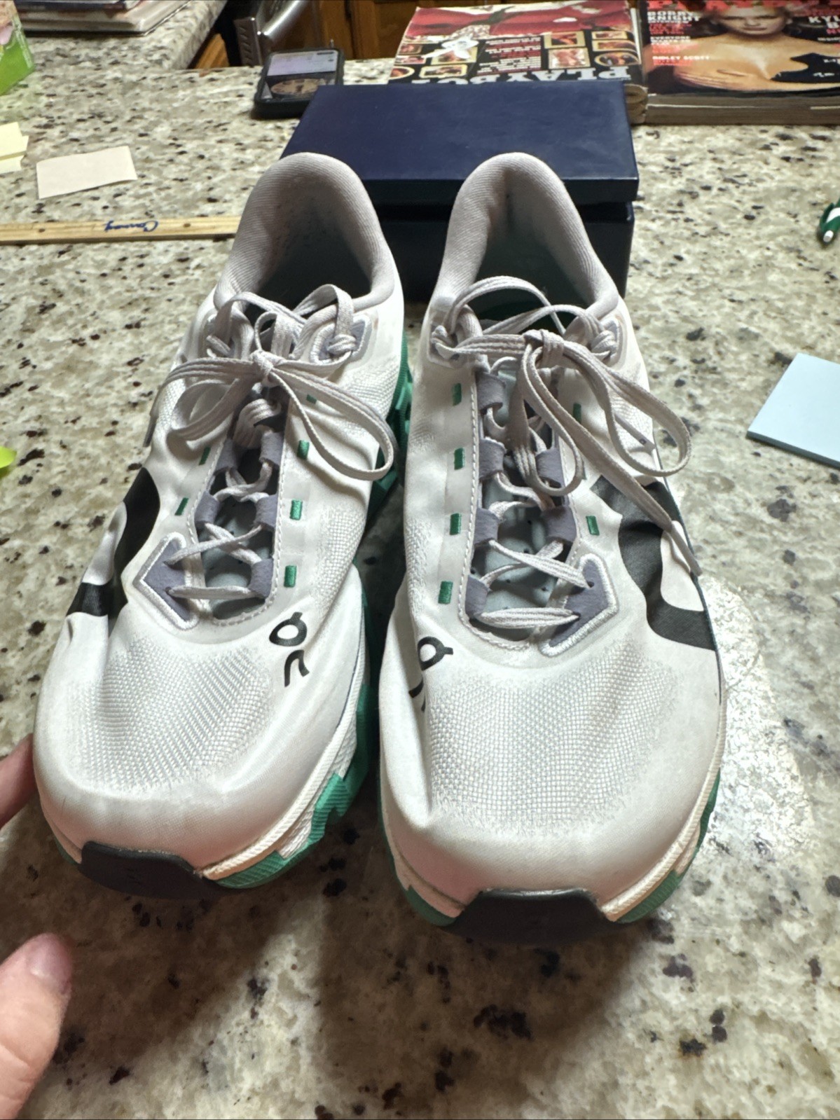 on cloudmonster hyper mens size 9.5 medium sneakers 3me10131560 on cloudmonster hyper mens size 9.5 medium sneakers 3me10131560