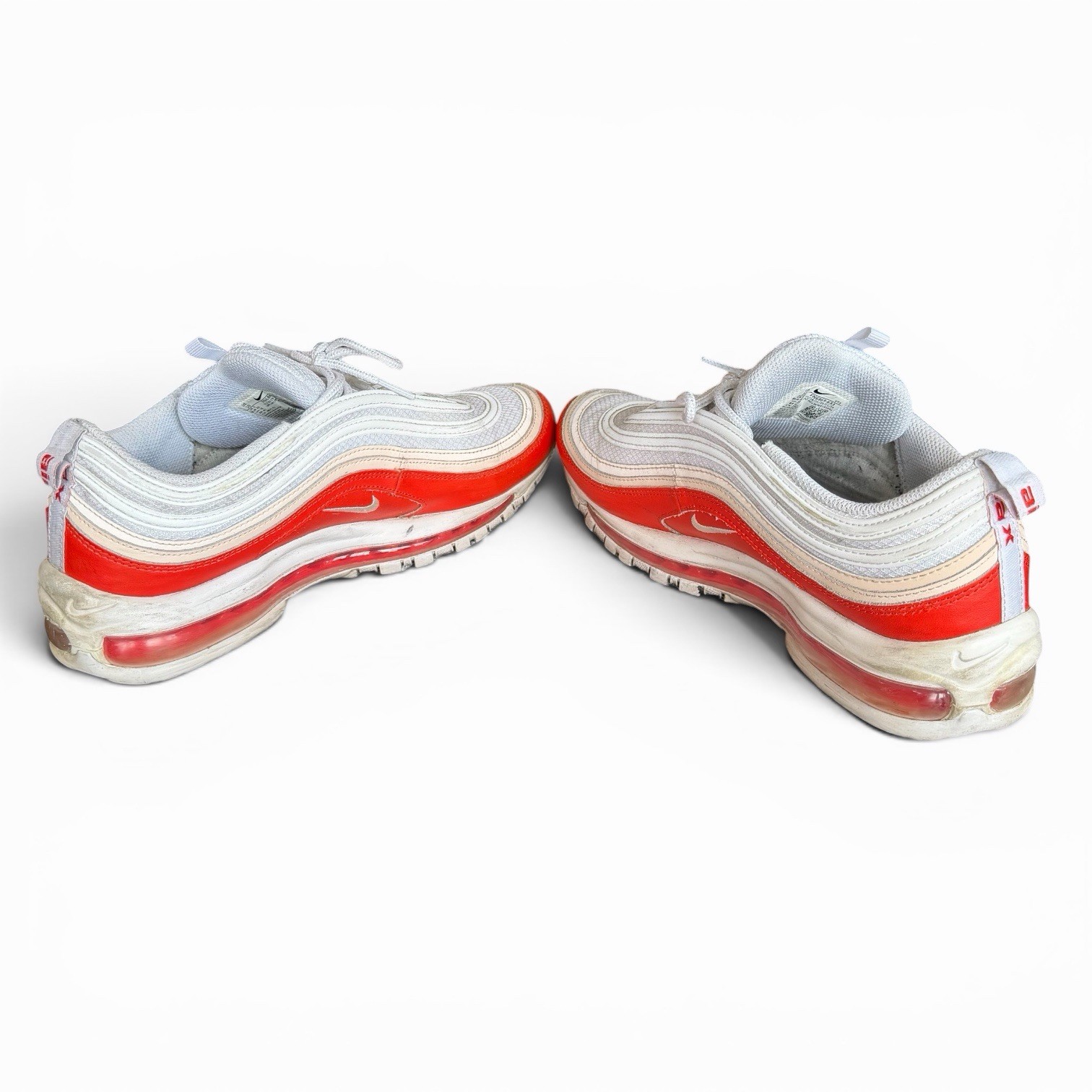 nike air max 97 men’s white/red low top lace up cushioned athletic sneaker nike air max 97 men’s white/red low top lace up cushioned athletic sneaker