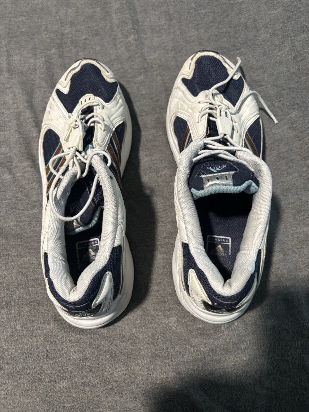 adidas adiprene men’s low top lace up sneakers white/navy rubber outsole 2003 adidas adiprene men’s low top lace up sneakers white/navy rubber outsole 2003