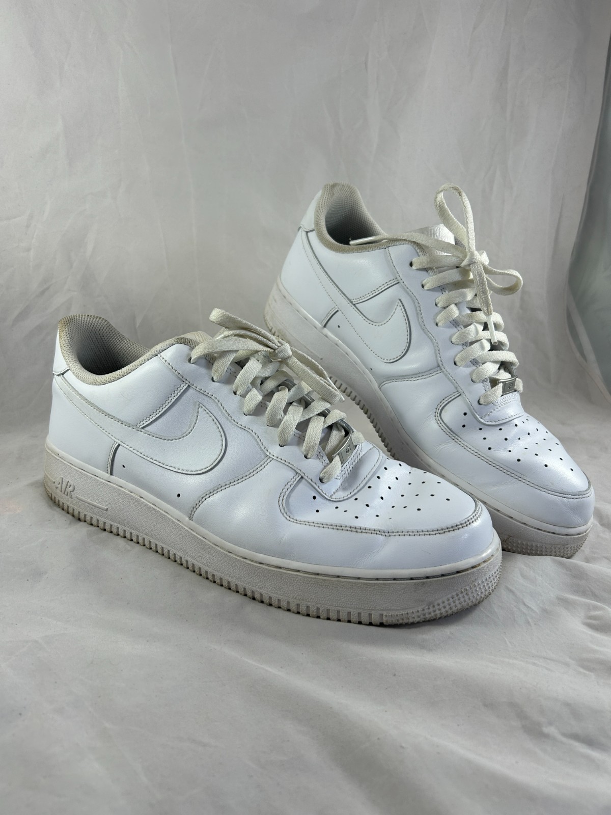 nike air force 1 '07 low mens size 13 white athletic lifestyle shoes sneakers nike air force 1 '07 low mens size 13 white athletic lifestyle shoes sneakers