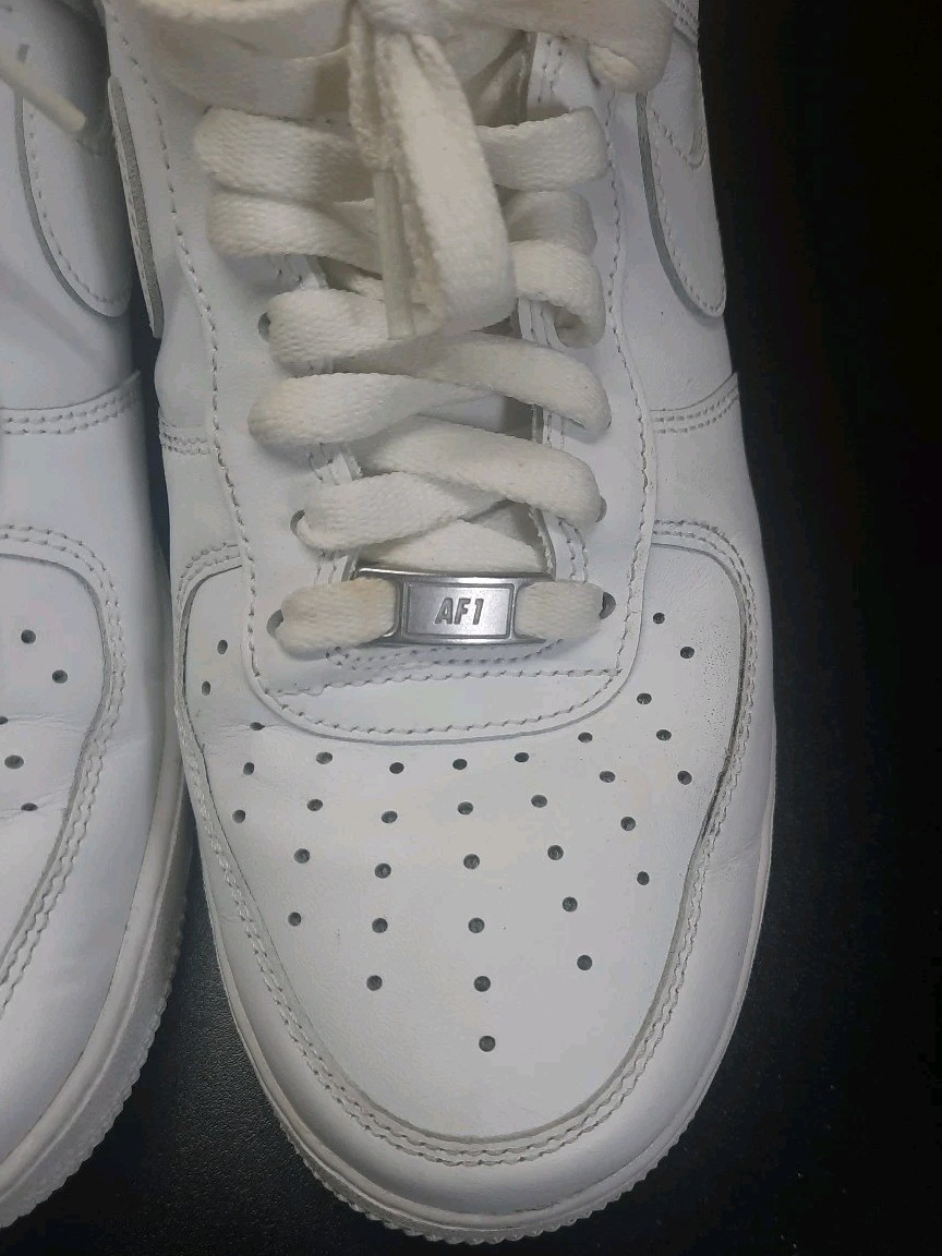 nike air force 1 07' mens shoes size 9 white leather low top af1 cw2288 111 nike air force 1 07' mens shoes size 9 white leather low top af1 cw2288 111