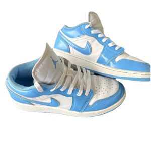 air jordan 1 low unc white blue ladies 6.5/y5 athletic basketball sneaker shoes