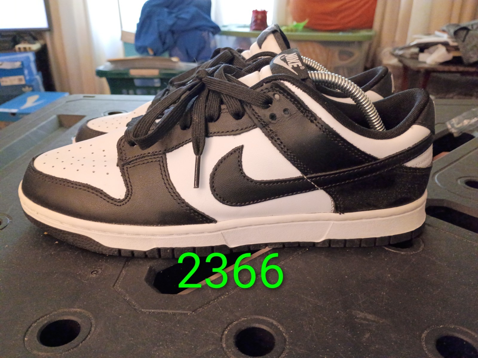 size 10 nike dunk low panda dd1391 100 black/white #2366 size 10 nike dunk low panda dd1391 100 black/white #2366
