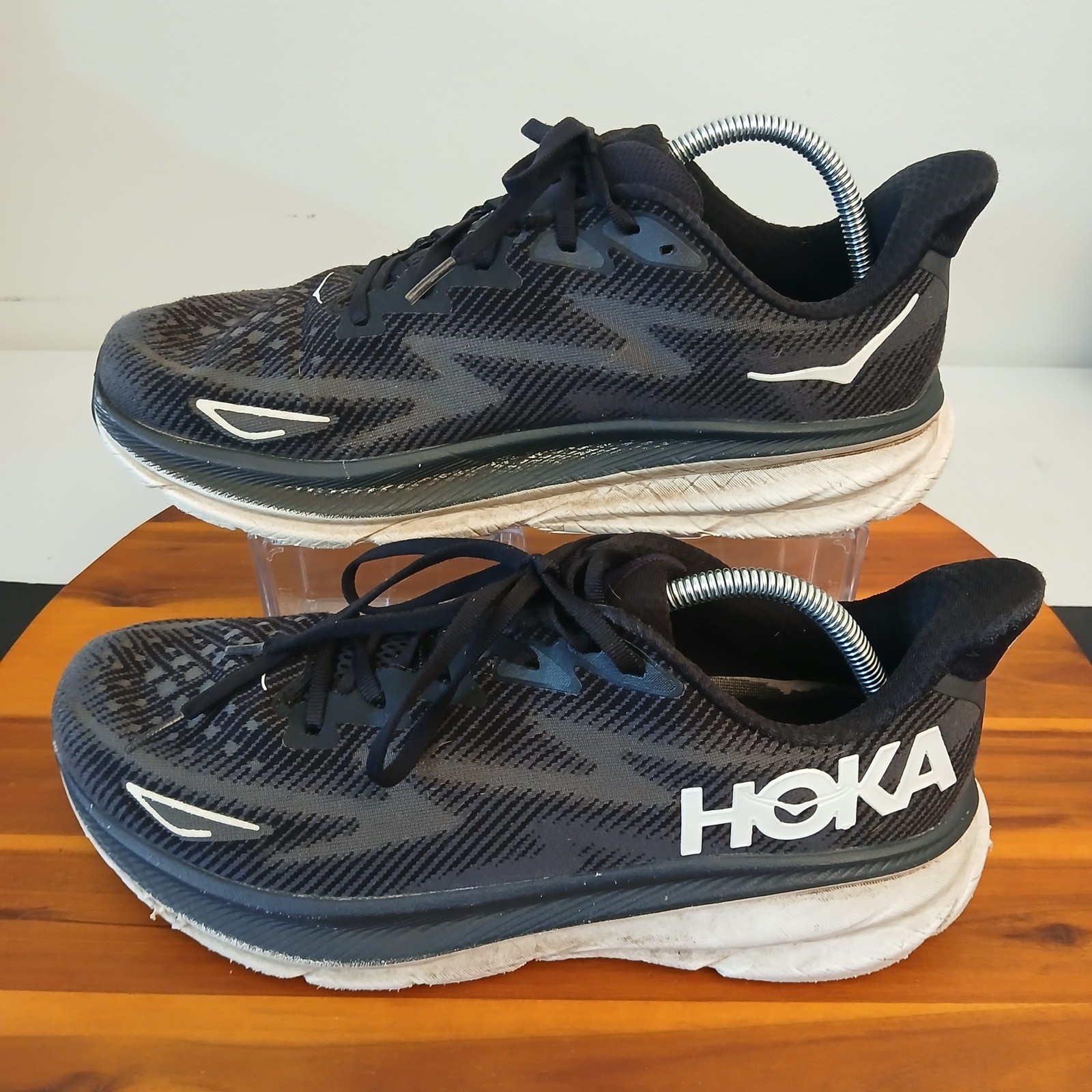 hoka clifton 9 mens 11 d black running shoes sneakers 1127895 bwht hoka clifton 9 mens 11 d black running shoes sneakers 1127895 bwht