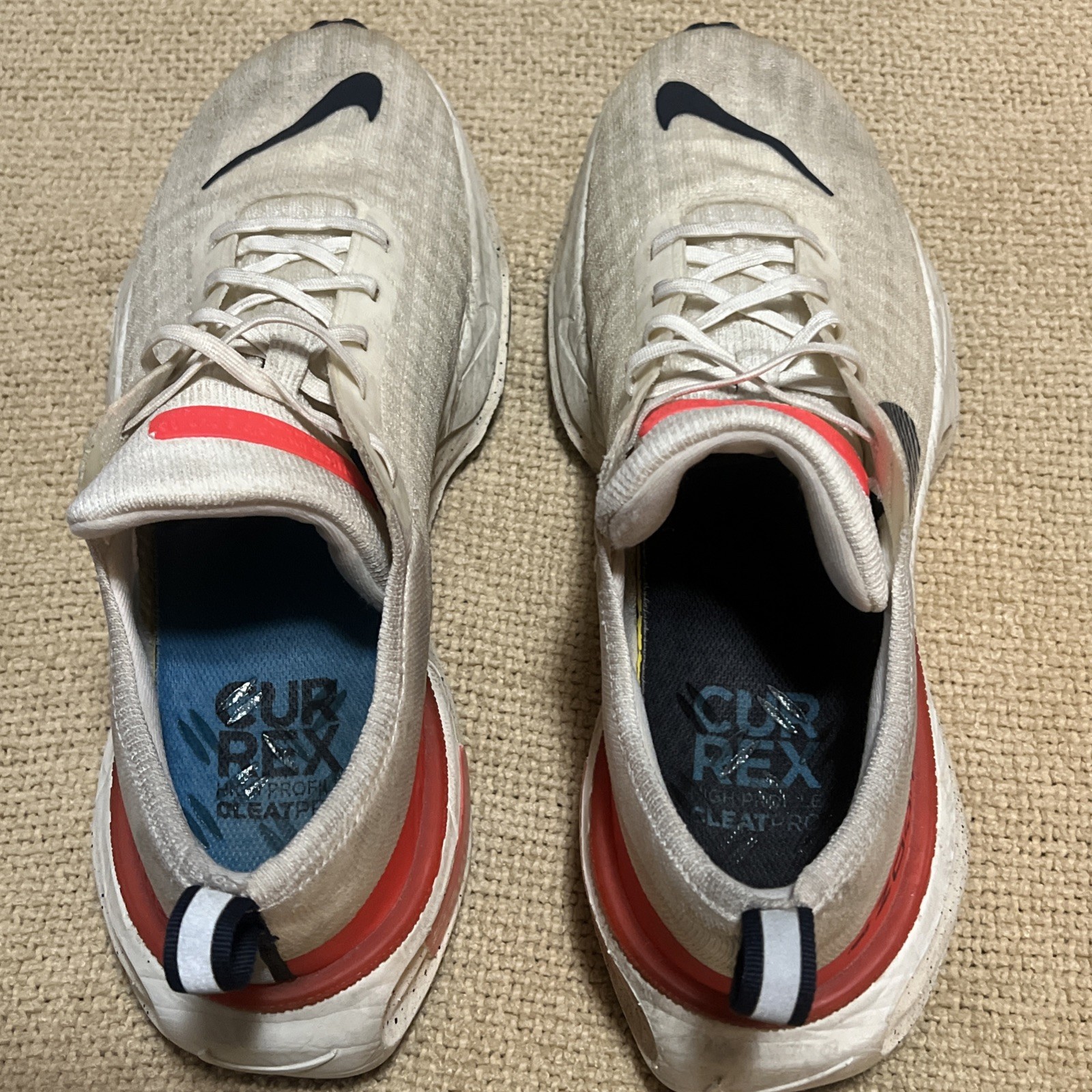 nike zoomx invincible run fk 3 white/obsidian oatmeal size 10.5 free shipp nike zoomx invincible run fk 3 white/obsidian oatmeal size 10.5 free shipp