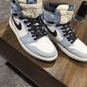 nike air jordan 1 retro high og university blue pre owned size 12 og 555088 134