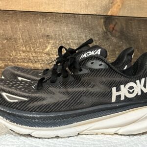 hoka one one clifton 9 black/white running shoe's men's size 10d 1127895bwht