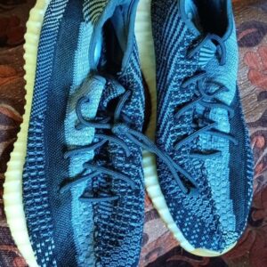 adidas yeezy boost 350 v2 carbon men’s low top primeknit sneakers black fz5000