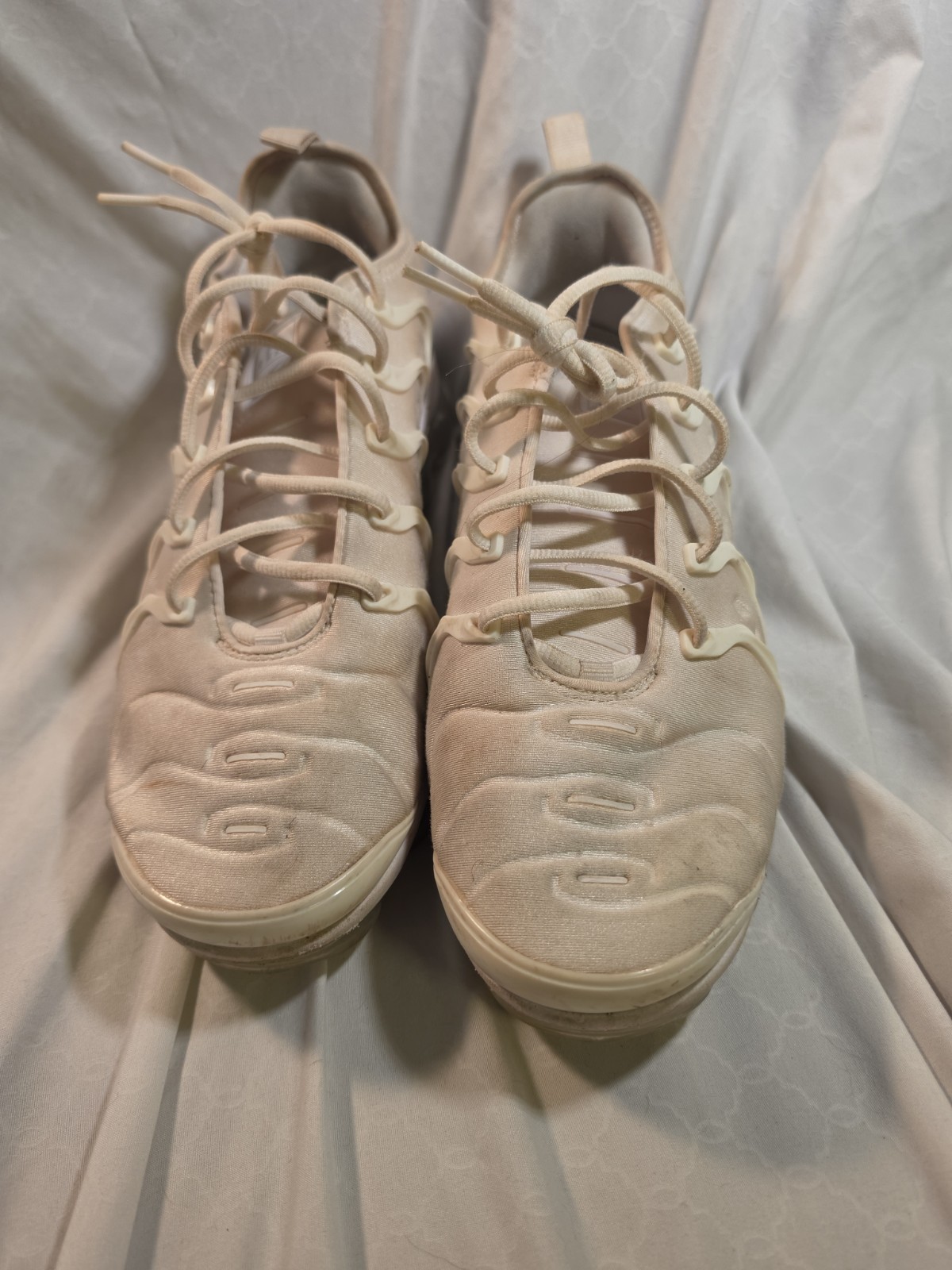 nike air vapormax plus size us 11.5 924453 100 triple white nike air vapormax plus size us 11.5 924453 100 triple white
