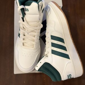 size 9.5 adidas hoops 3.0 mid white/green basketball brand new ✅️ authentic