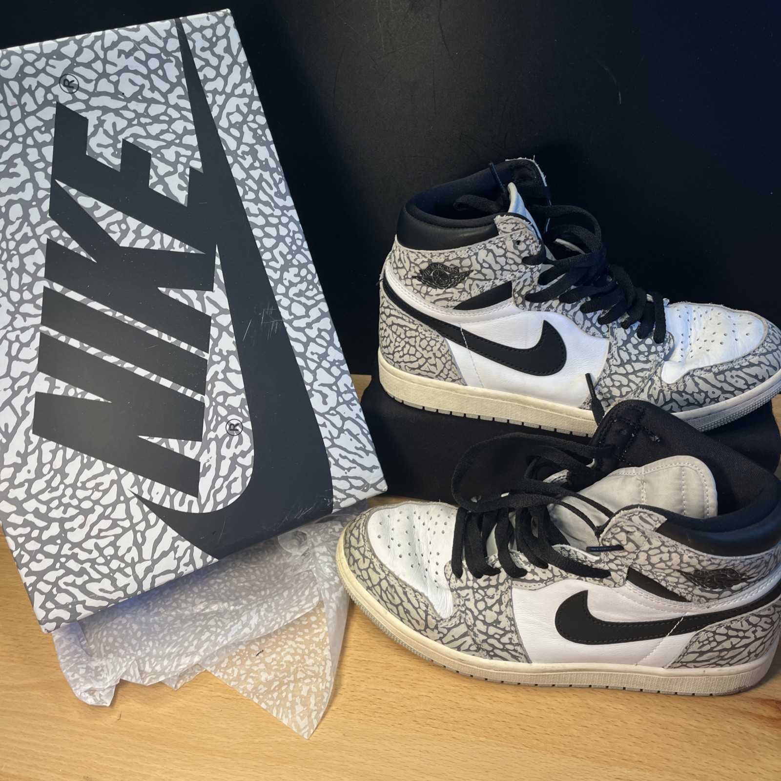 nike air jordan 1 retro high og dz5485 052 white cement elephant print 22 size 8 nike air jordan 1 retro high og dz5485 052 white cement elephant print 22 size 8