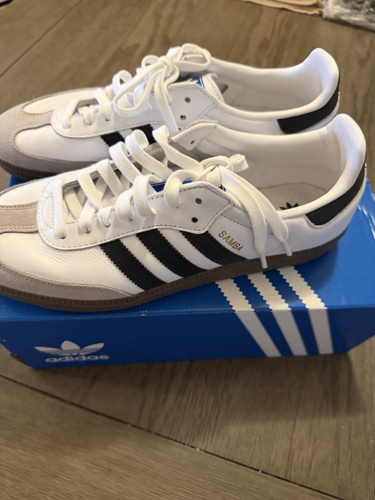 adidas samba men’s size 10.5 cloud white core black clear granite b75806 adidas samba men’s size 10.5 cloud white core black clear granite b75806